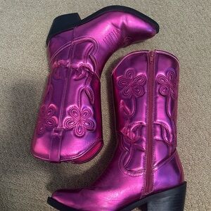 Madden girl pink metallic cowboy boots